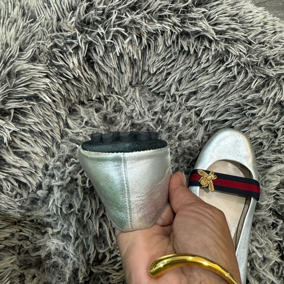 Gucci Flats - Picture 6 of 9